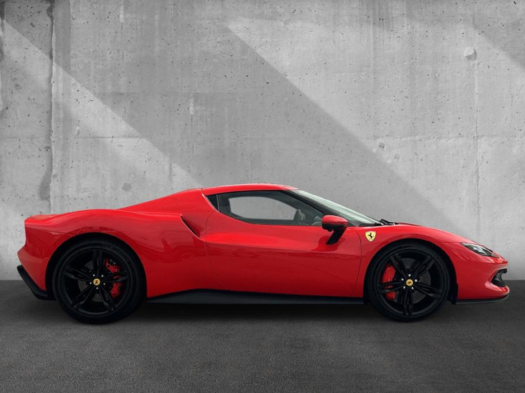 Ferrari 296