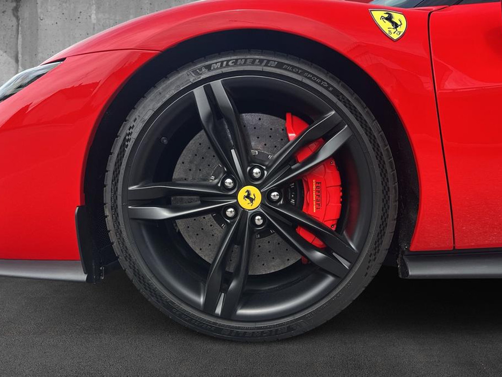 Ferrari 296