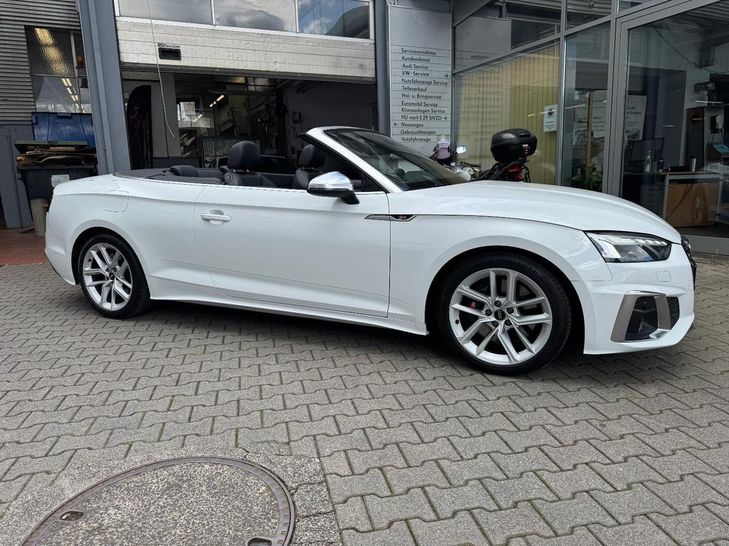 Audi S5