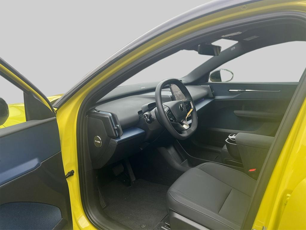 Volvo EX30