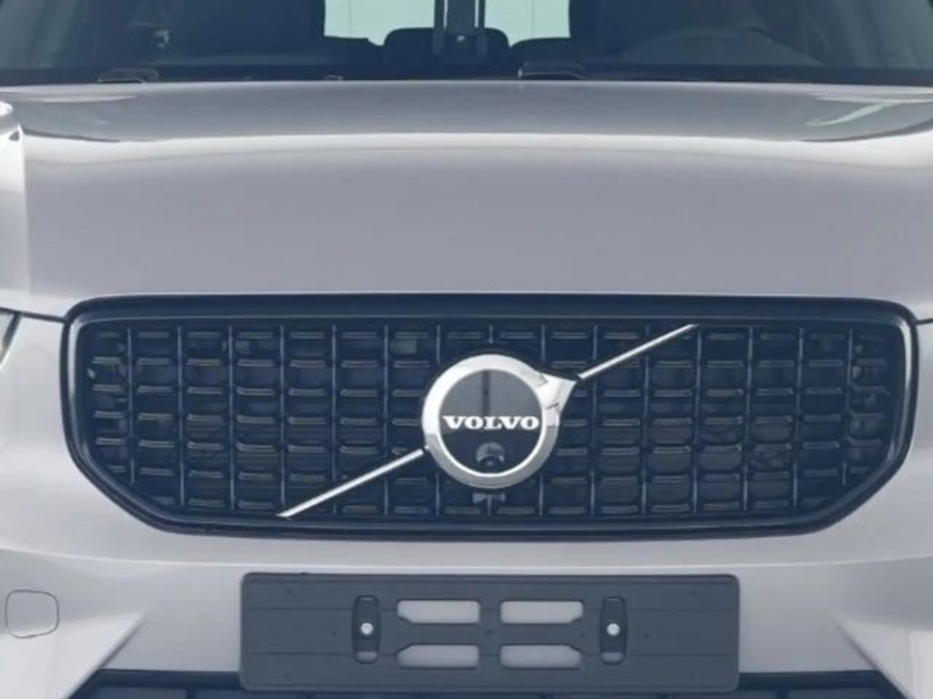 Volvo XC40 Plus Dark