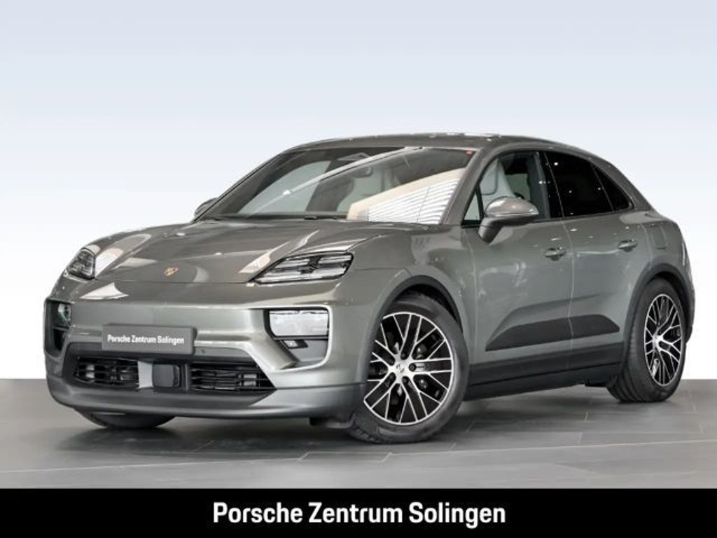 Porsche Macan 4