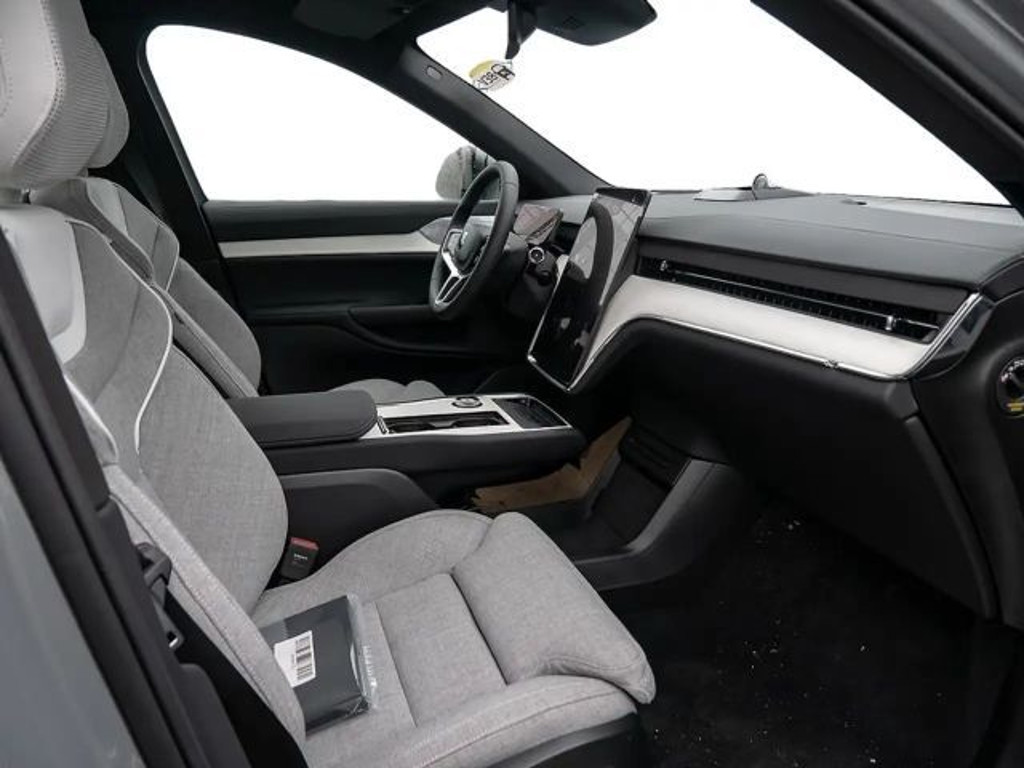 Volvo EX90