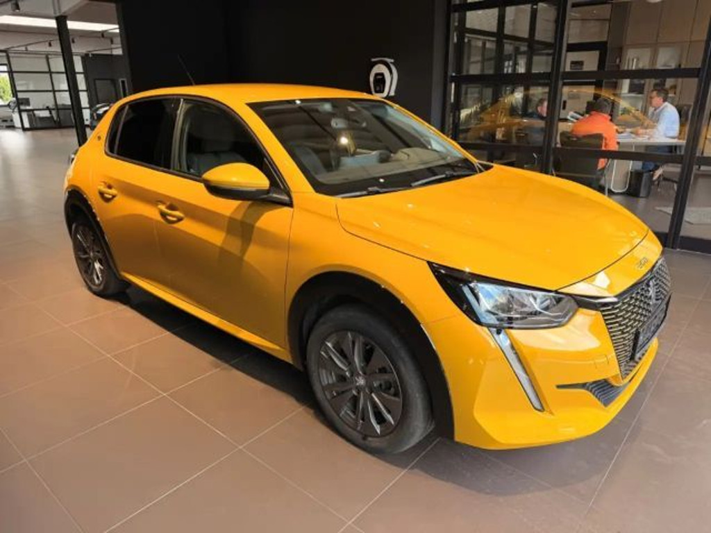 Peugeot e-208 Allure Pack