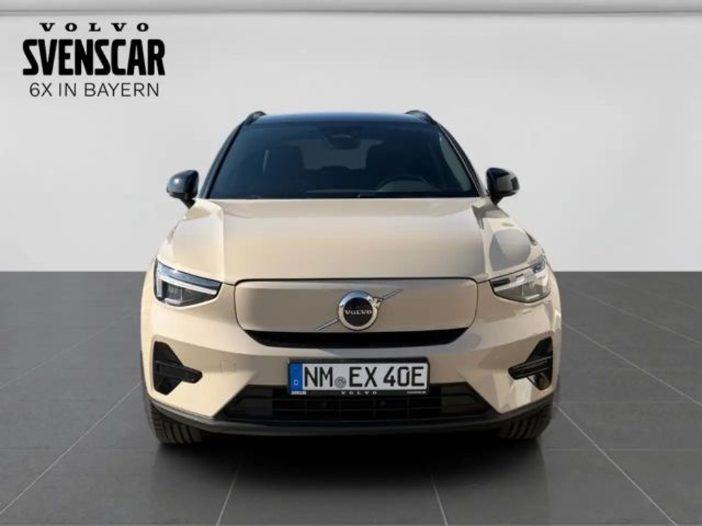 Volvo EX40