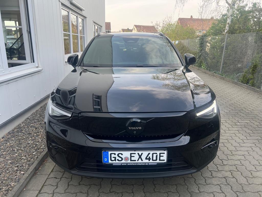 Volvo EX40