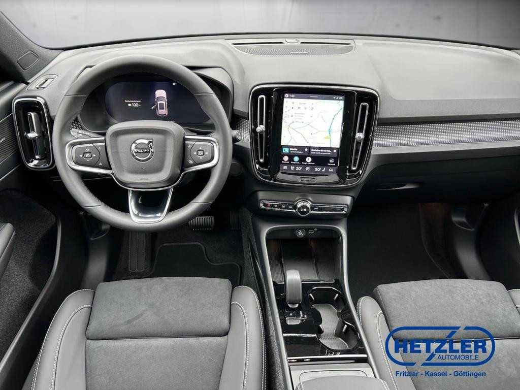 Volvo EX40