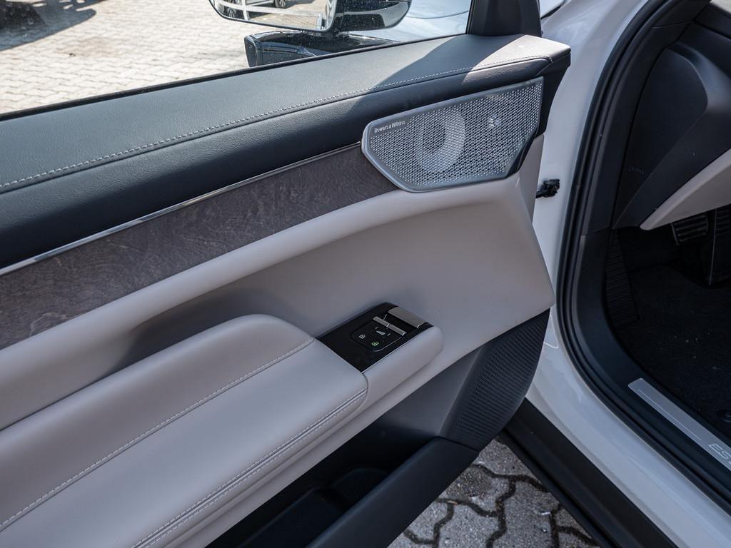 Volvo ES90