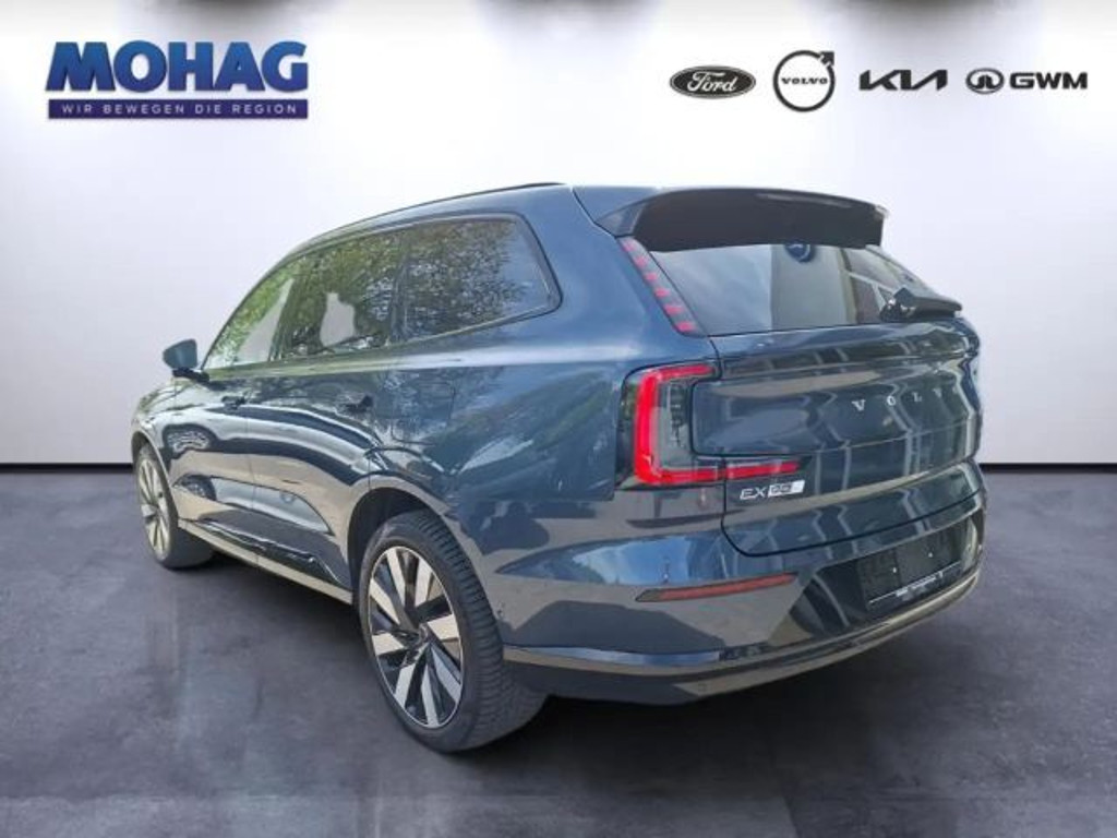Volvo EX90