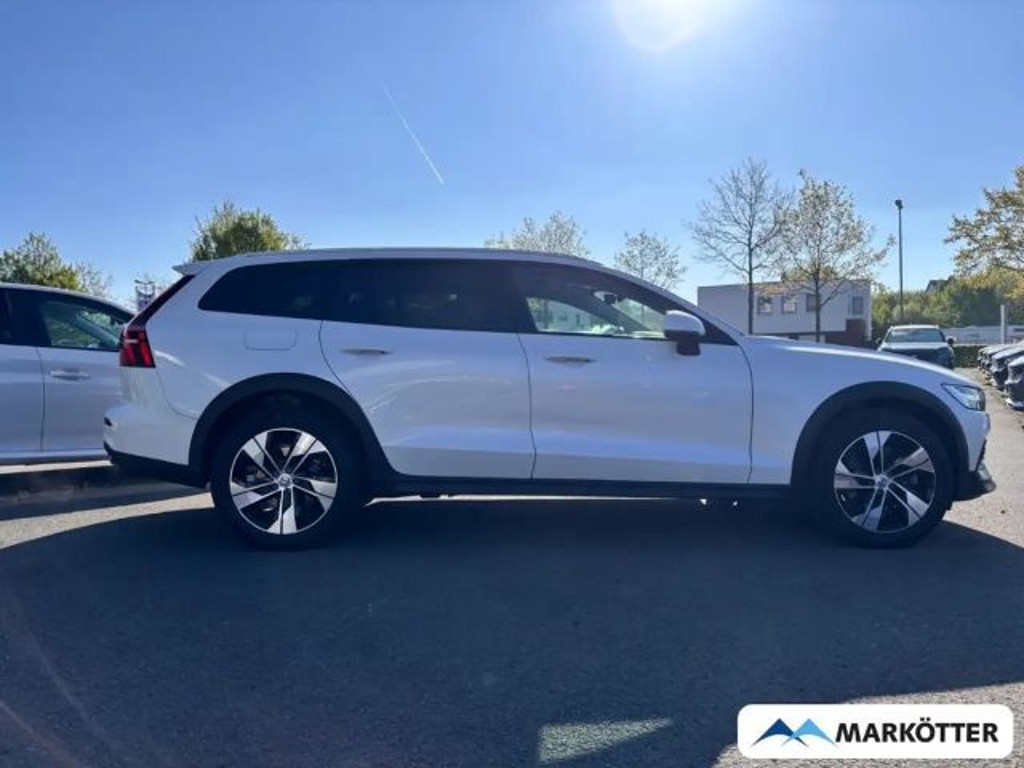 Volvo V60 Cross Country