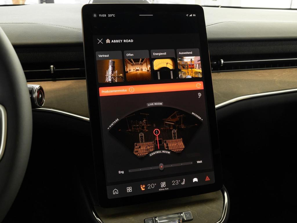 Volvo ES90
