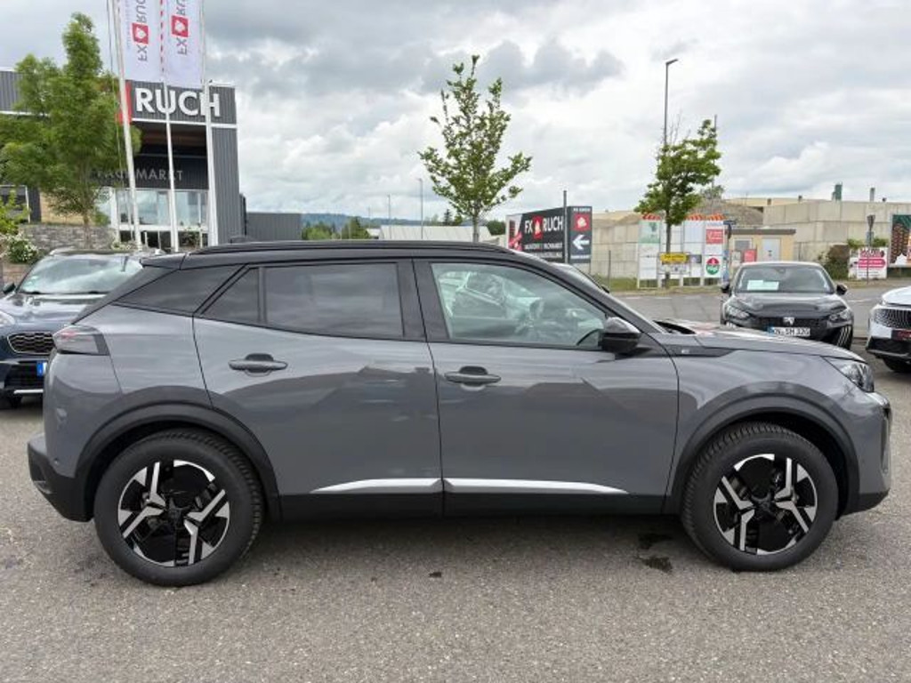 Peugeot e-2008
