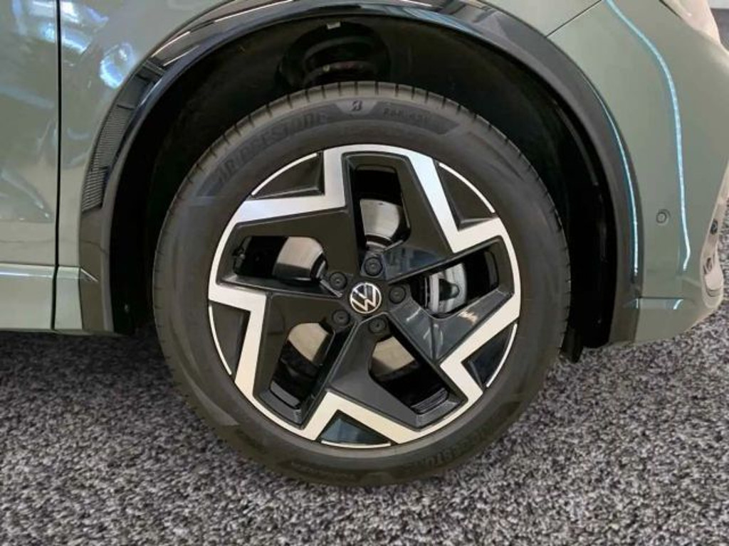 Volkswagen Tiguan DSG R-Line IQ.Drive