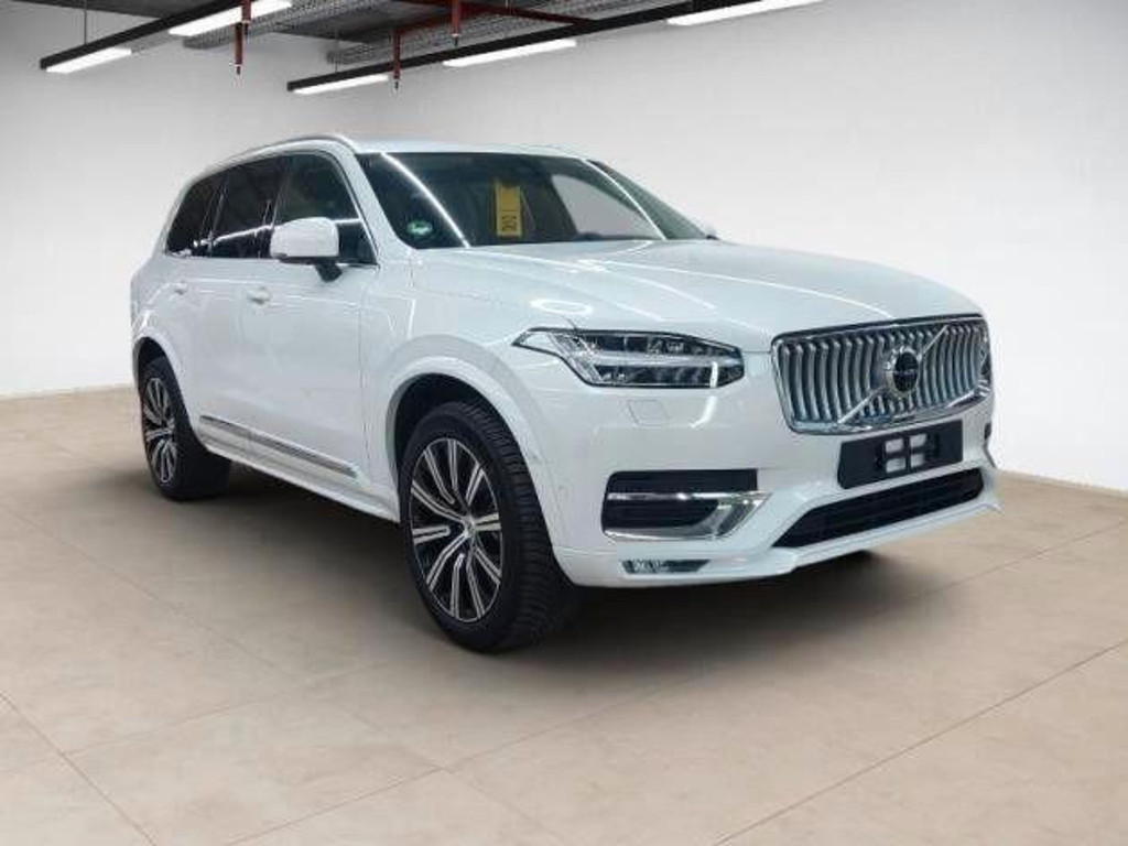 Volvo XC90 AWD Plus Bright