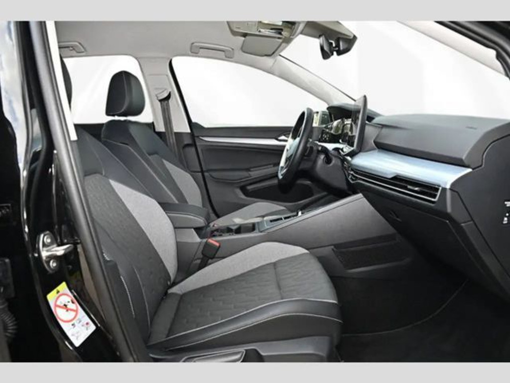Volkswagen Golf DSG Life