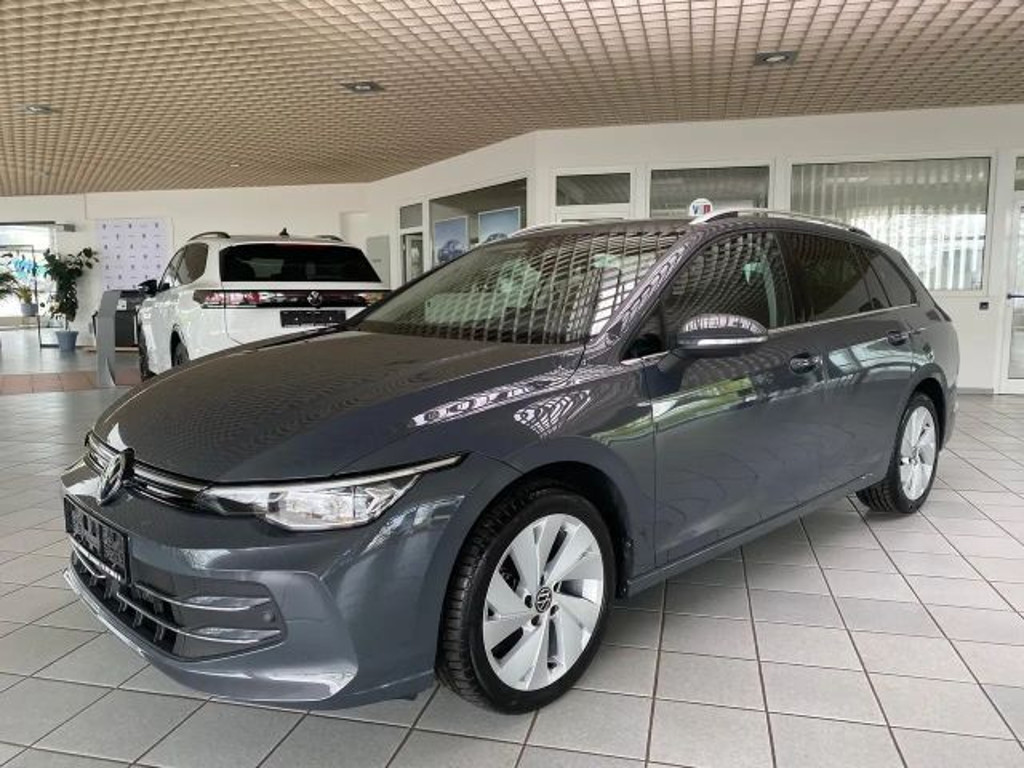 Volkswagen Golf DSG Style Variant 1.5 eTSI