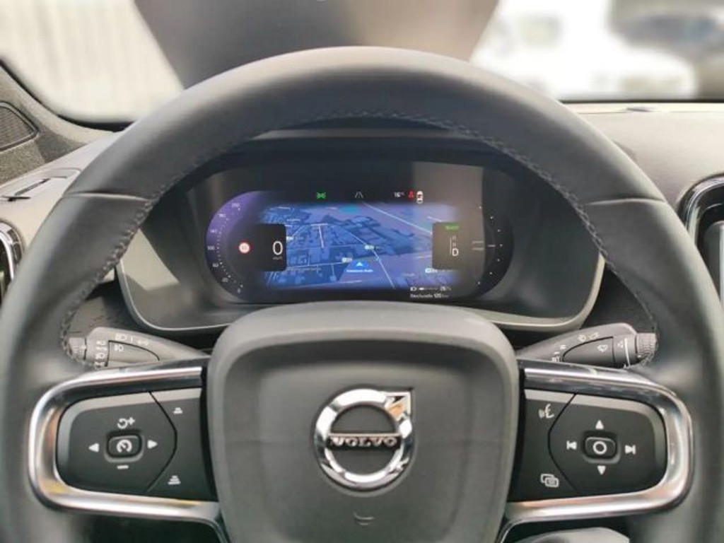 Volvo C40