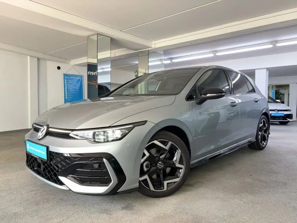 Volkswagen Golf DSG 1.5 eTSI