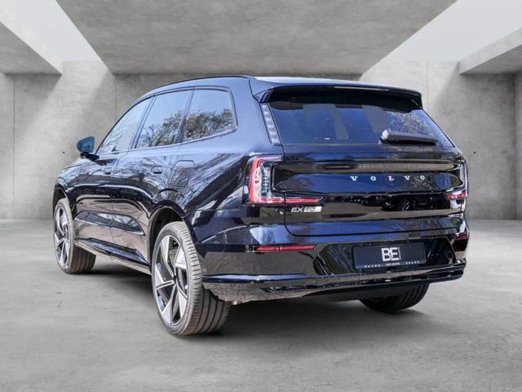 Volvo EX90