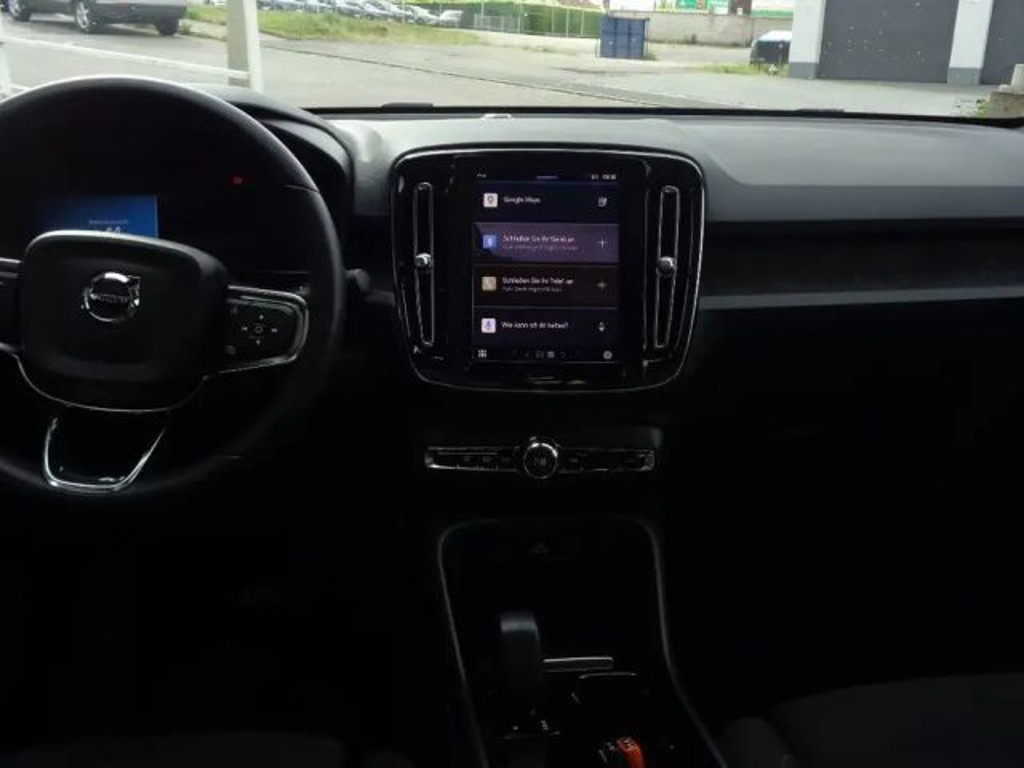 Volvo C40