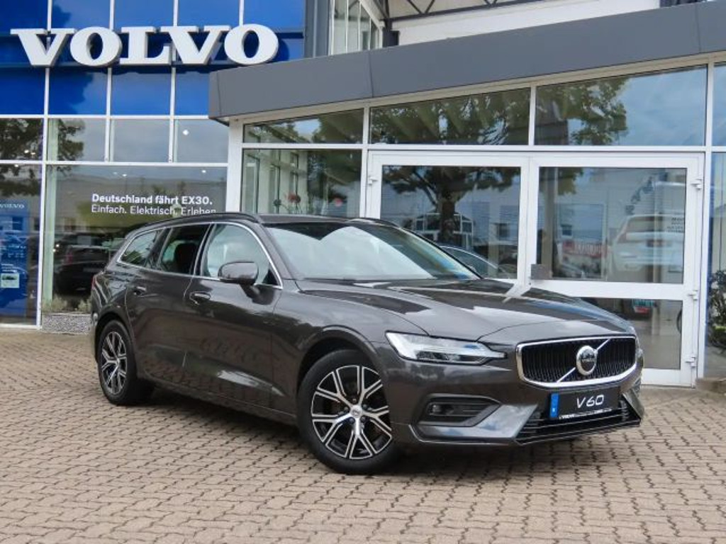 Volvo V60 Core
