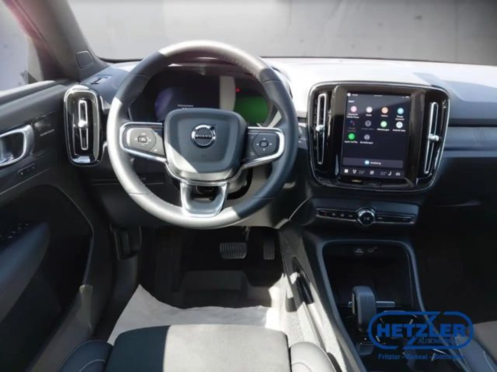 Volvo C40