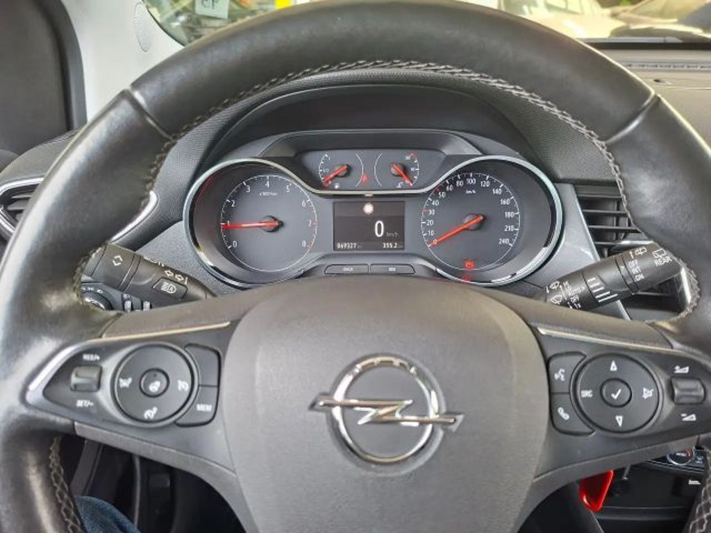 Opel Crossland X