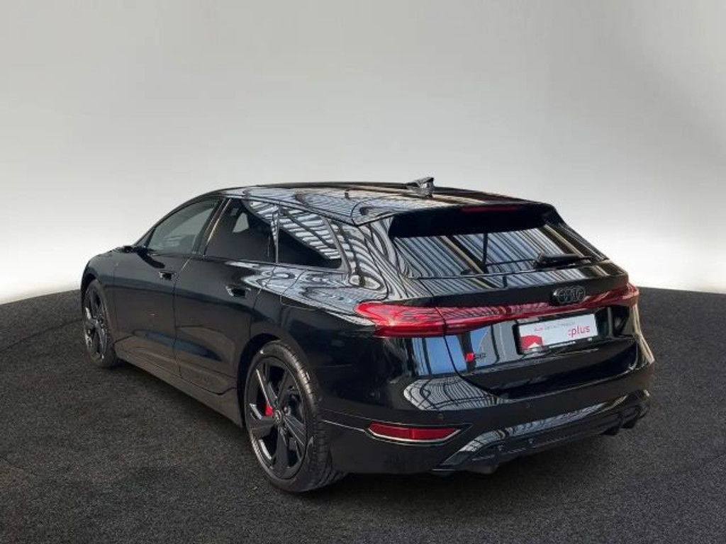Audi S6 e-tron