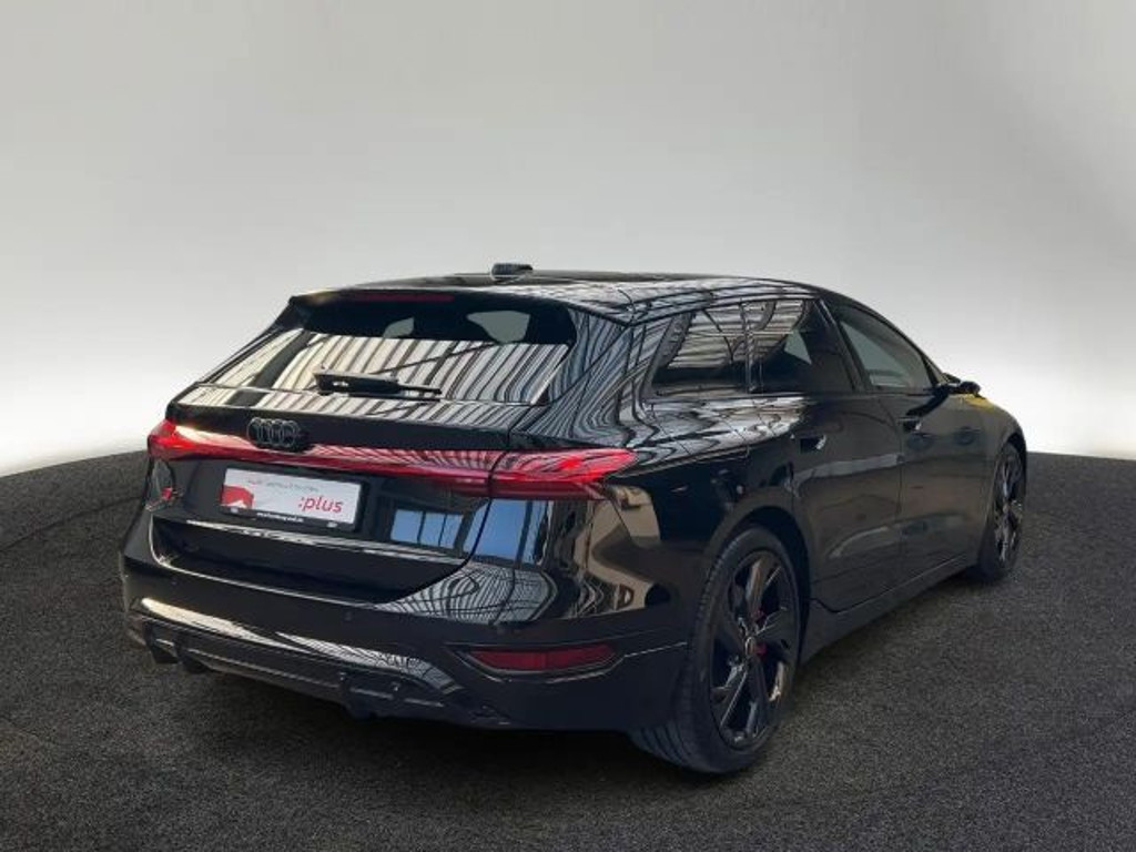 Audi S6 e-tron