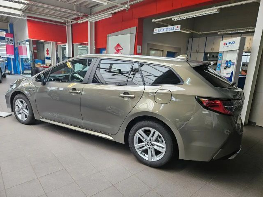 Suzuki Swace