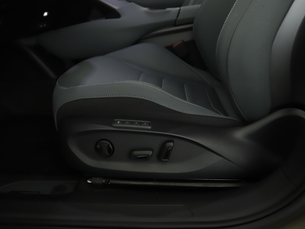 Cupra Tavascan 4Drive VZ