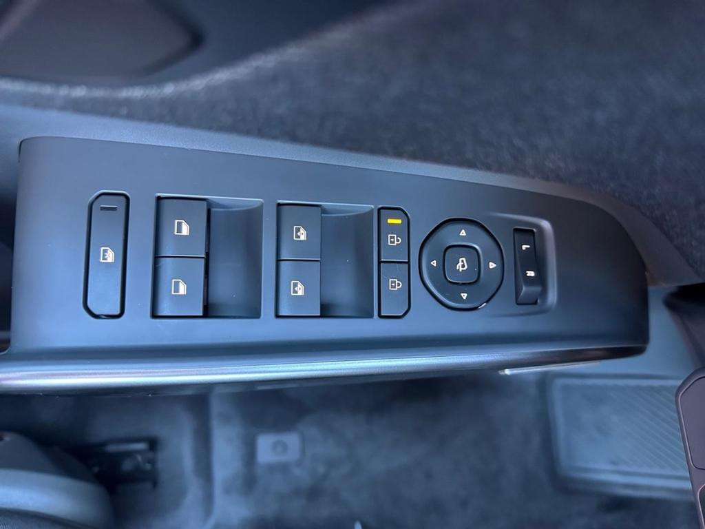 Kia EV2