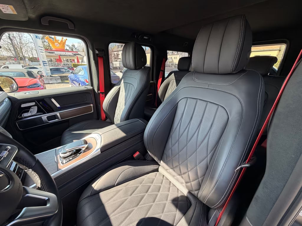Mercedes-Benz G-Klasse