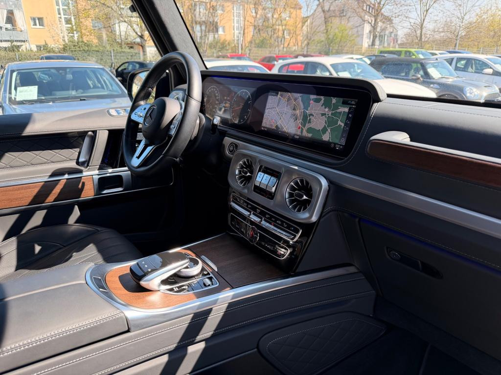 Mercedes-Benz G-Klasse