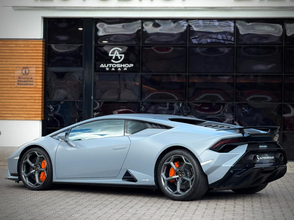 Lamborghini Huracan