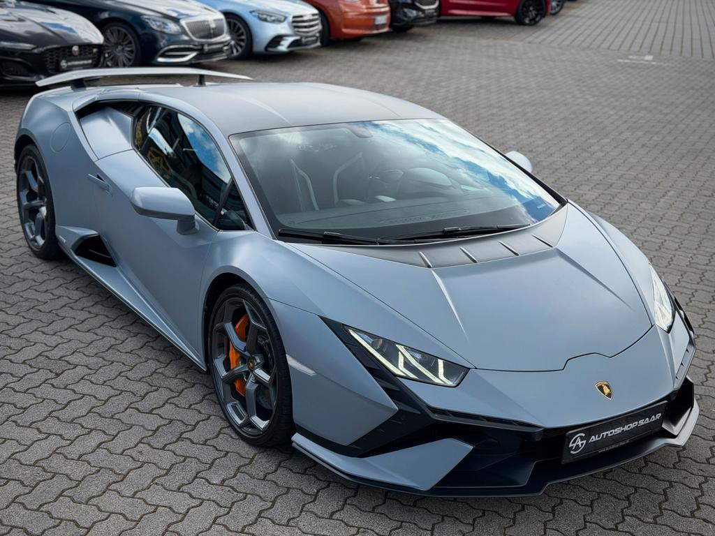 Lamborghini Huracan