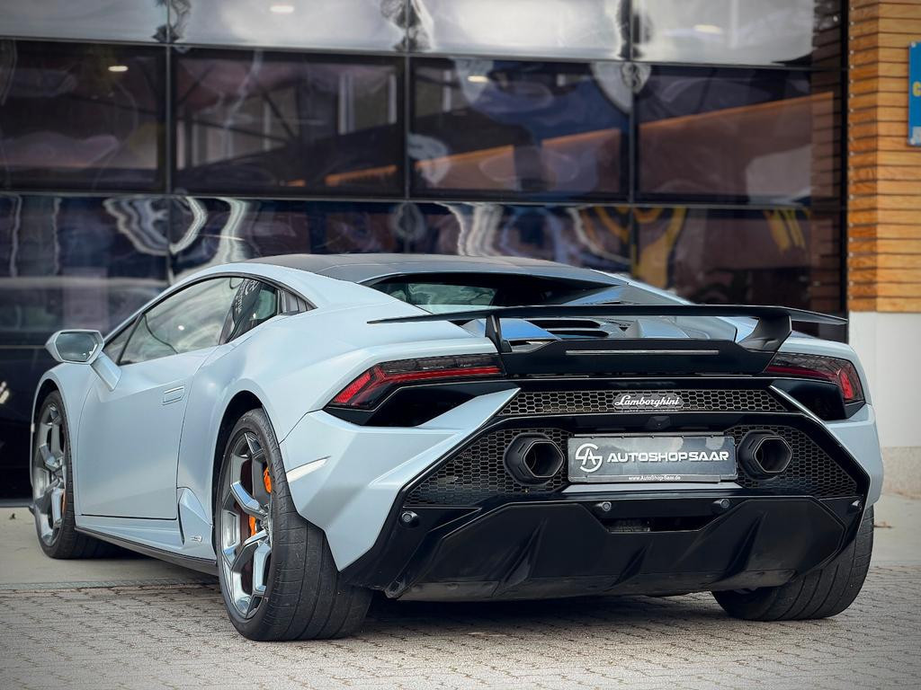 Lamborghini Huracan