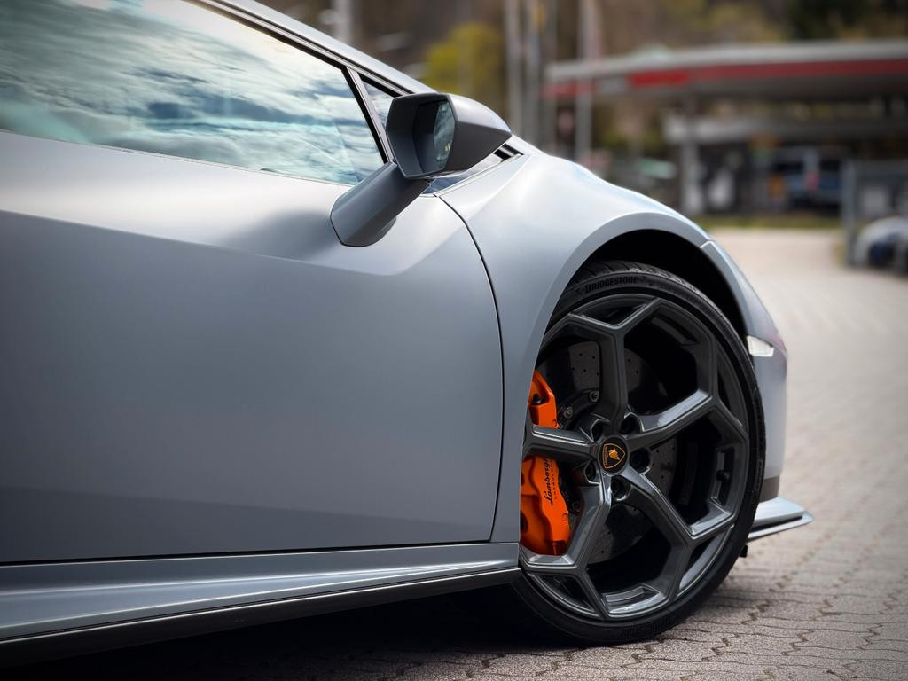 Lamborghini Huracan