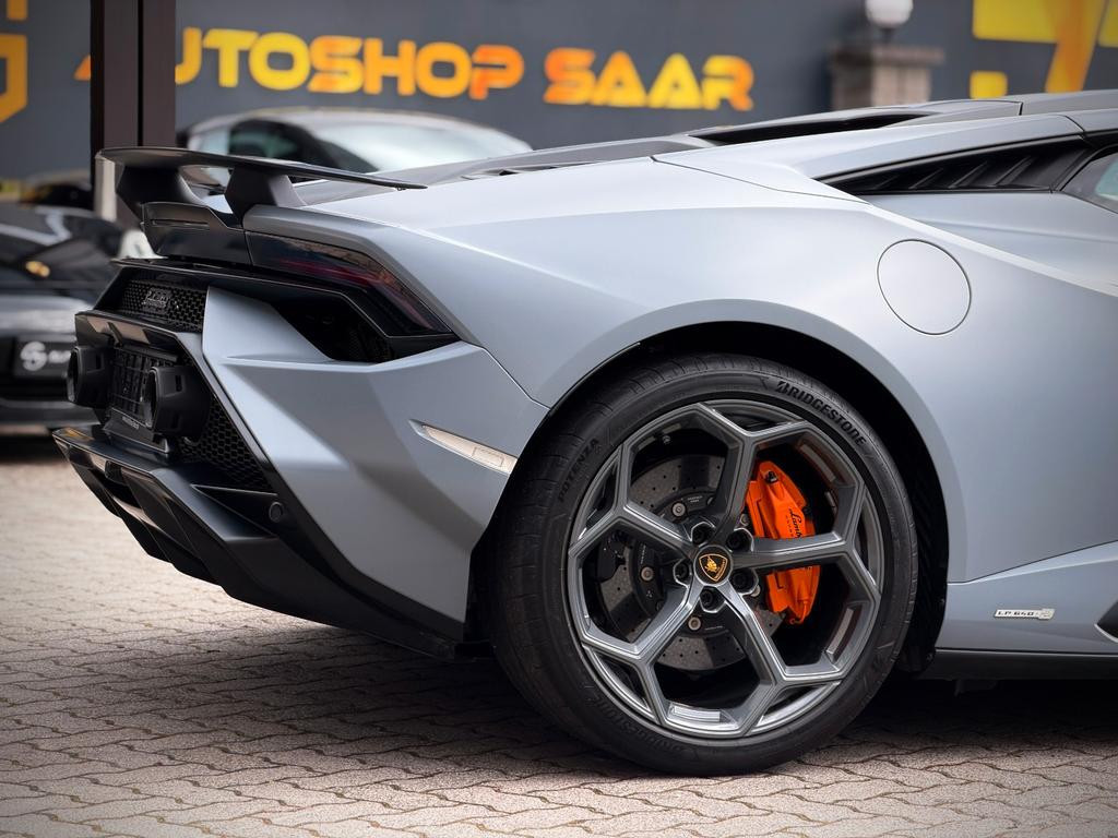 Lamborghini Huracan