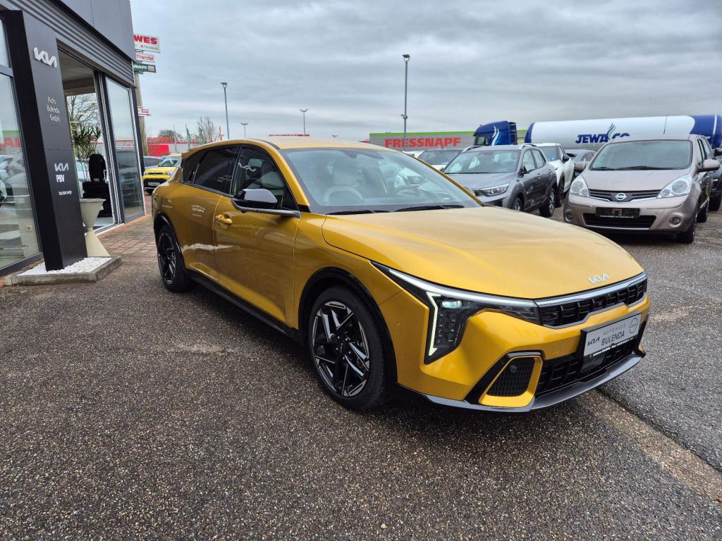 Kia K4