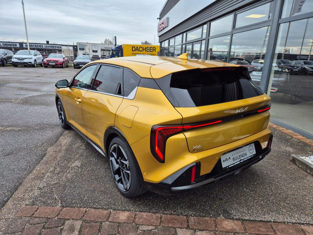 Kia K4