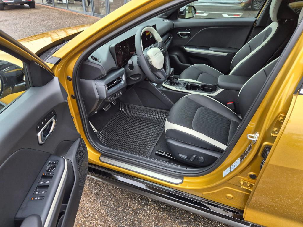 Kia K4