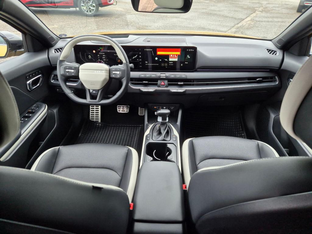Kia K4
