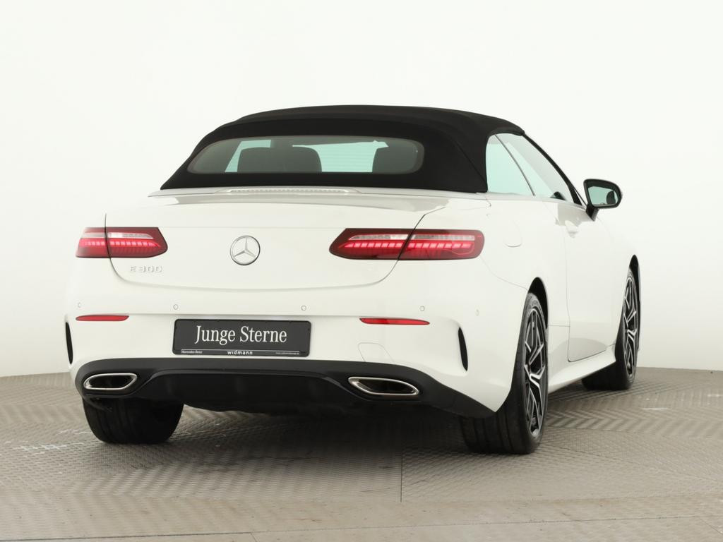 Mercedes-Benz E-Klasse E 300 AMG Line Cabriolet