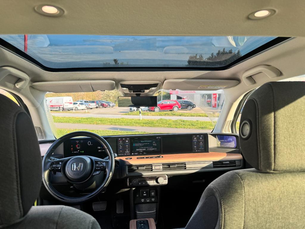 Honda e