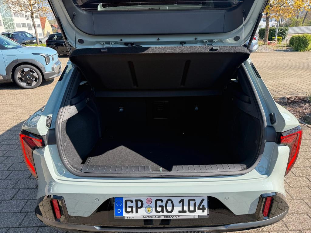 Kia K4