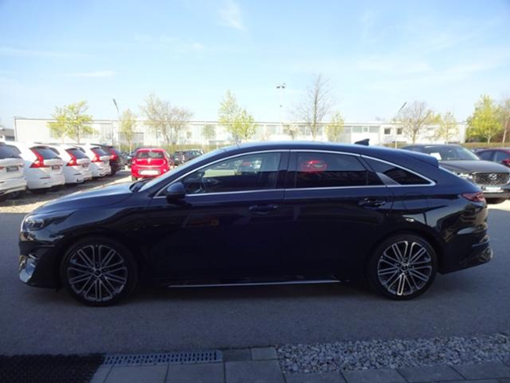 Kia ProCeed