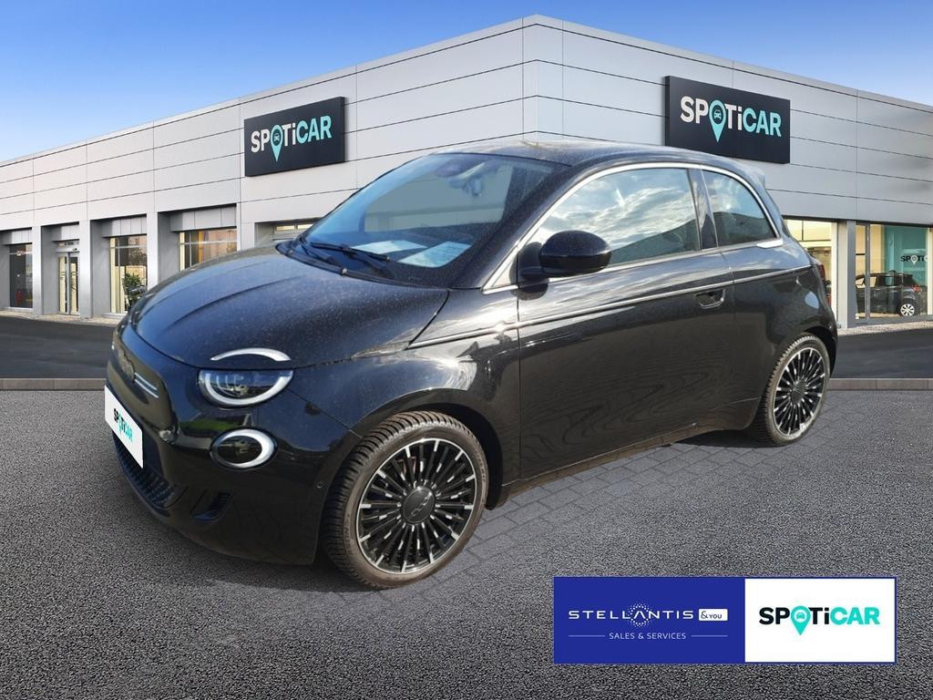 Fiat 500e La Prima