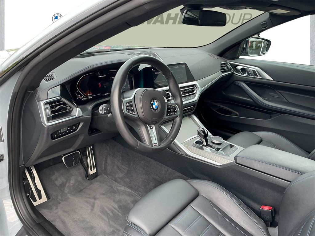 BMW M440