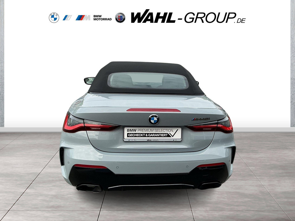 BMW M440